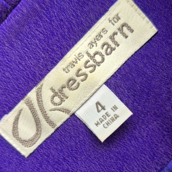 Dressbarn (Travis Ayers) Ladies Vintage Pure Silk Violet (2) PC Skirt Set